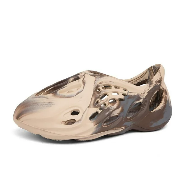 Men's and Women's Classic Lined Animal Print Clog Fuzzy Slippers 4.5